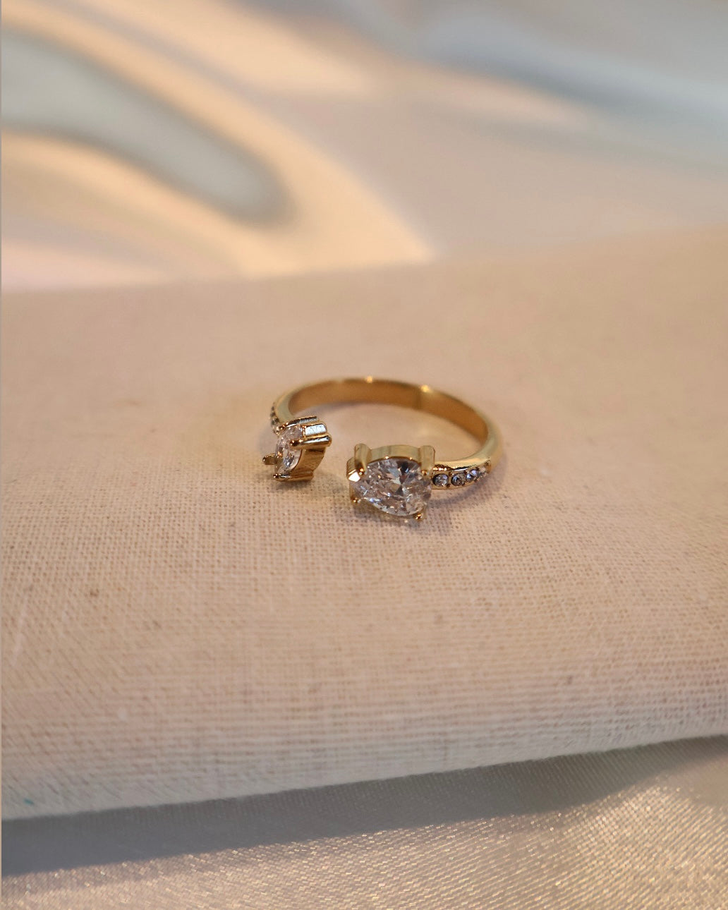 Ring Ella LaLunaTheLabel 1049 Goud