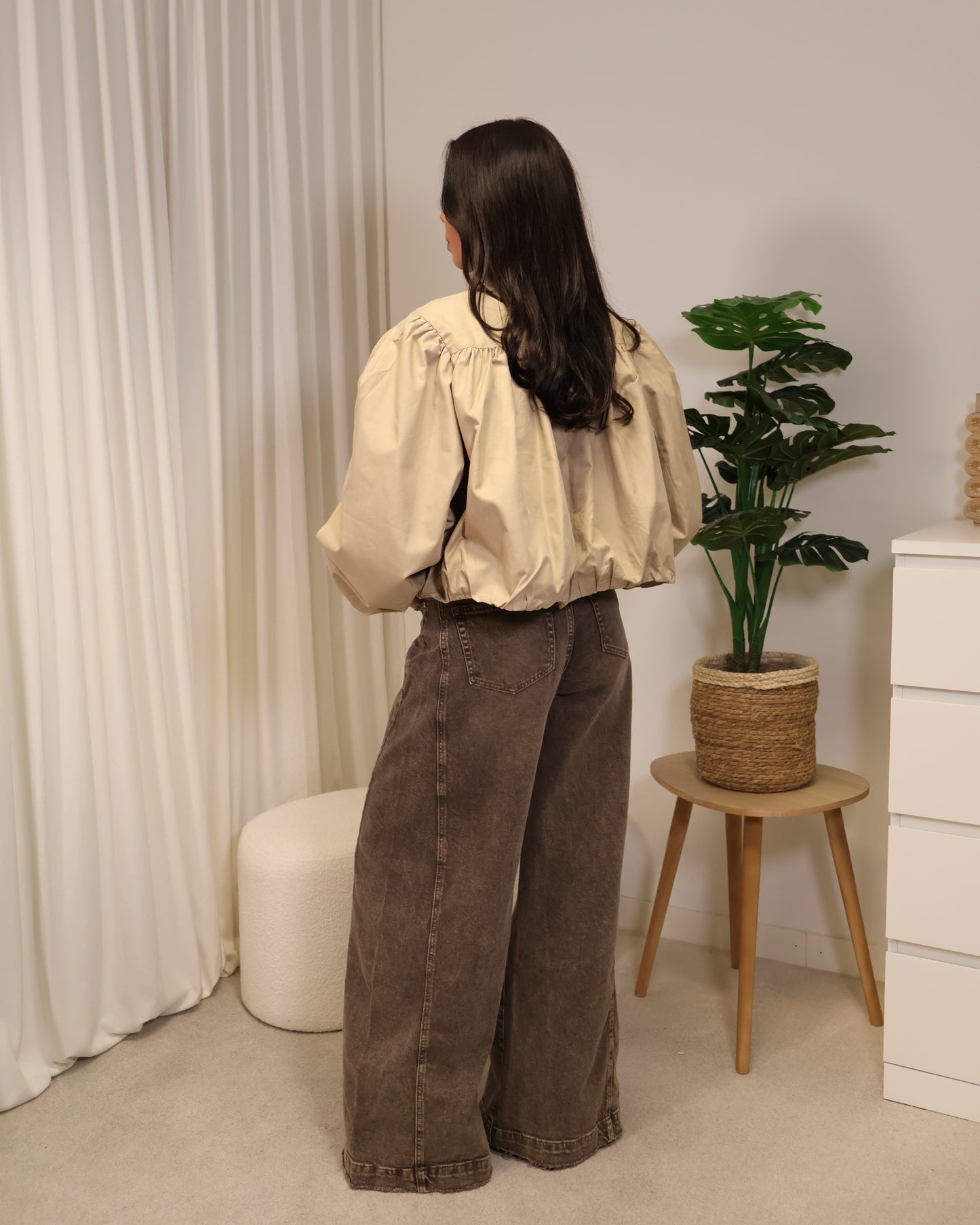 Jack IsaBloom LaLunaTheLabel 15075 Taupe